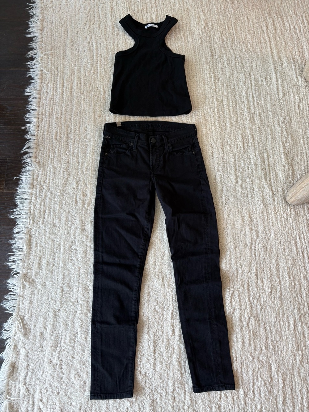 Citizens Of Humanity Black Skinny Jeans size 24 + Zara Scoop Racer Tank fits XS